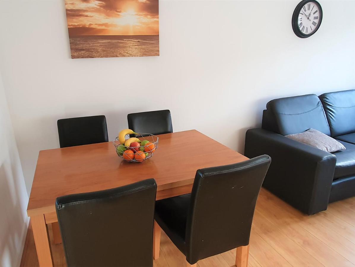 Modern One Bedroom Apt - City Centre & Freeparking กลาสโกว์ ภายนอก รูปภาพ